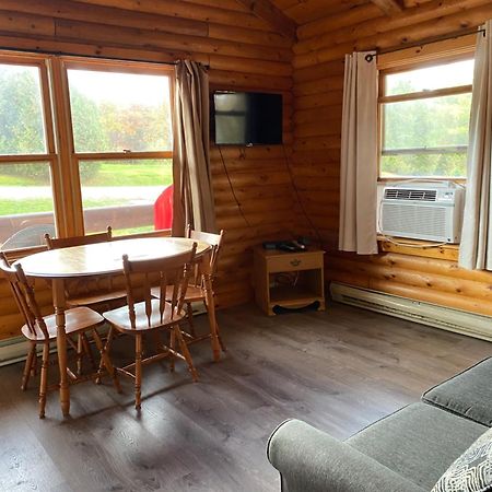 Adventures East Cottages And Campground Baddeck Inlet Eksteriør bilde